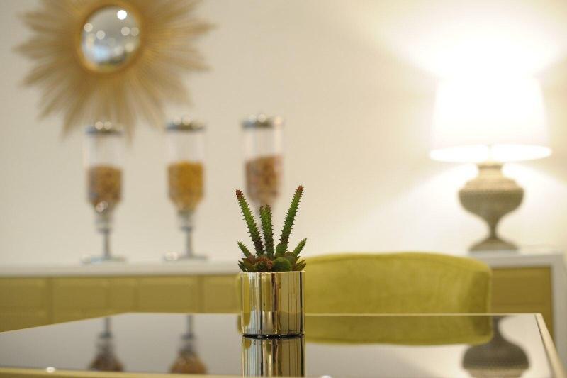 Hotel Up Wellness & Spa Foggia Exteriör bild