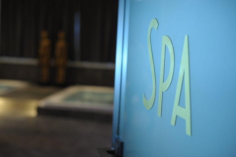 Hotel Up Wellness & Spa Foggia Exteriör bild