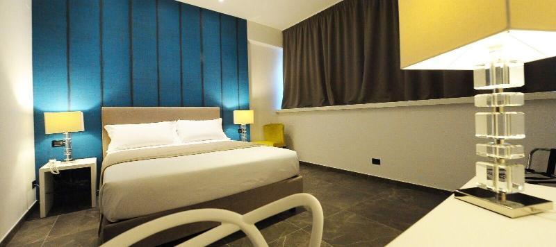 Hotel Up Wellness & Spa Foggia Exteriör bild