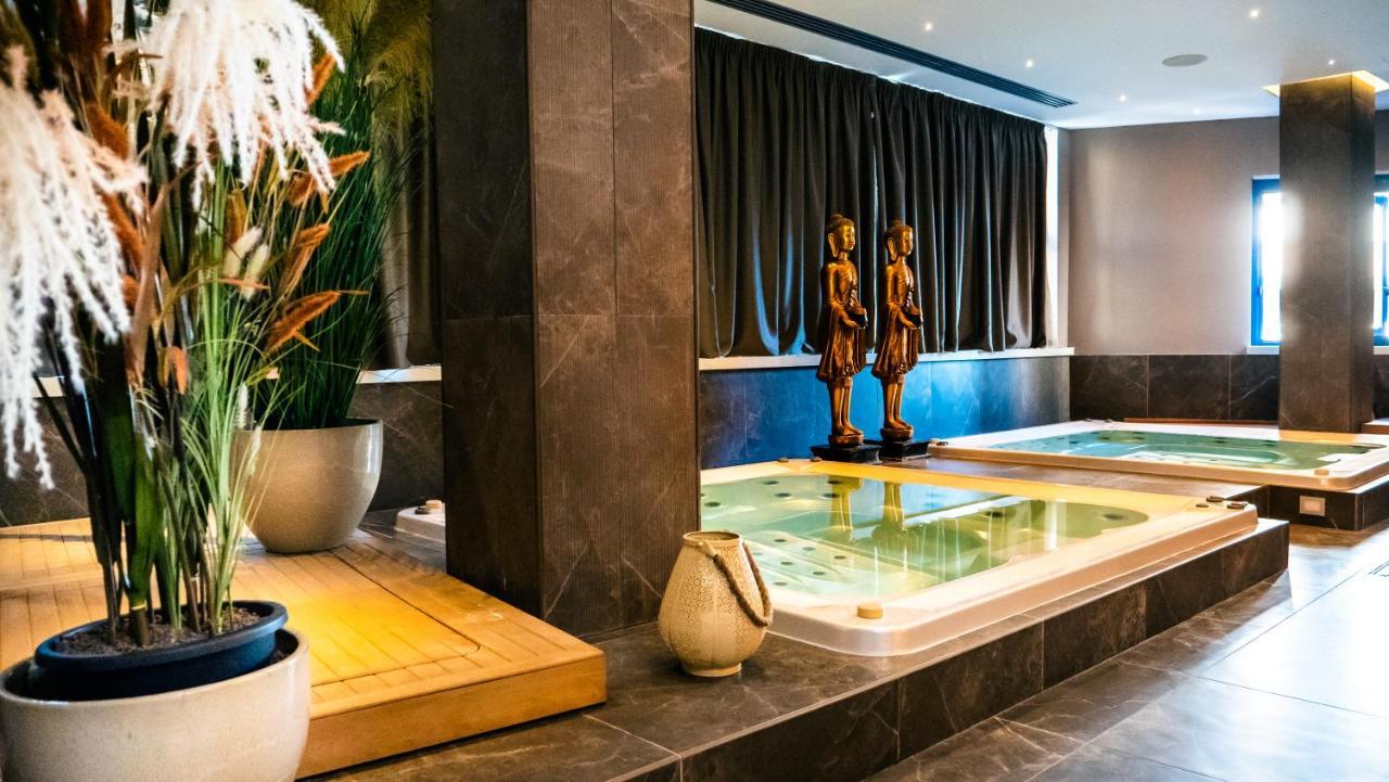 Hotel Up Wellness & Spa Foggia Exteriör bild